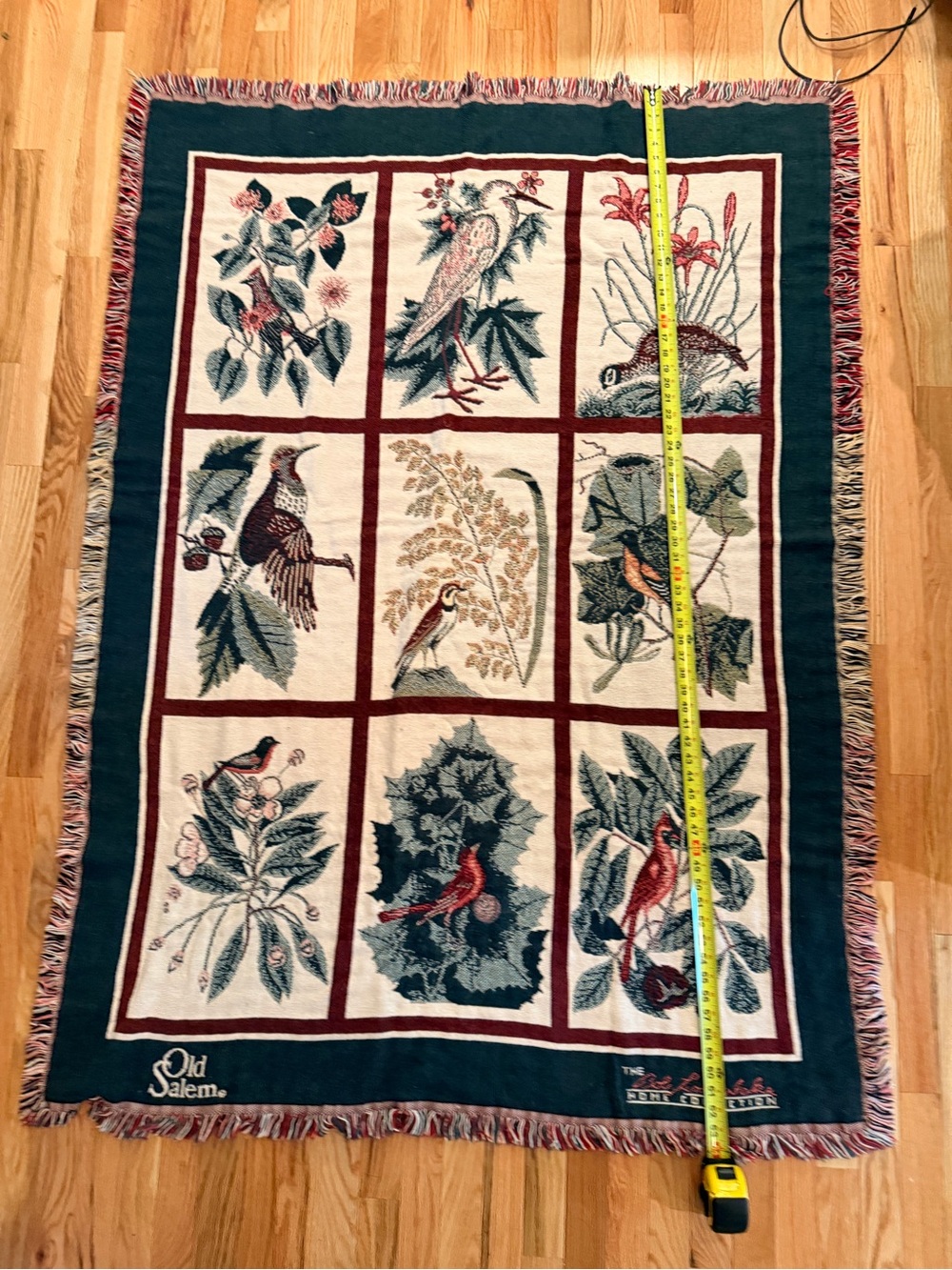 Vintage Bird Tapestry Throw Blanket in Navy, Cream & Red - Picture 4 of 5